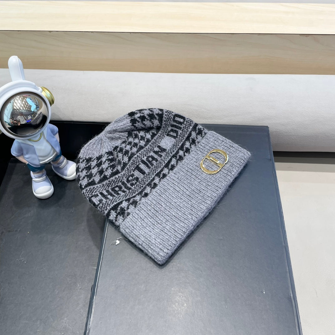 KNITTED BEANIE HAT IN GRAY CASHMERE WOOL 422482