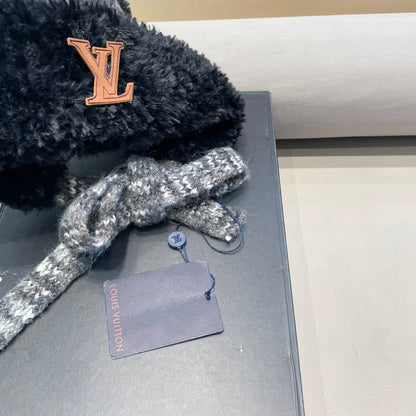 KNITTED BEANIE HAT IN BLACK MIX GRAY WOOL WITH CUTE BEAR EARS 422498