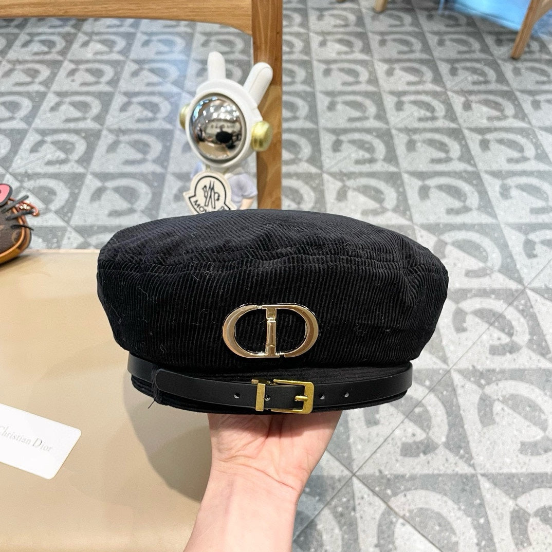 BERET HAT IN BLACK VELVET 430042