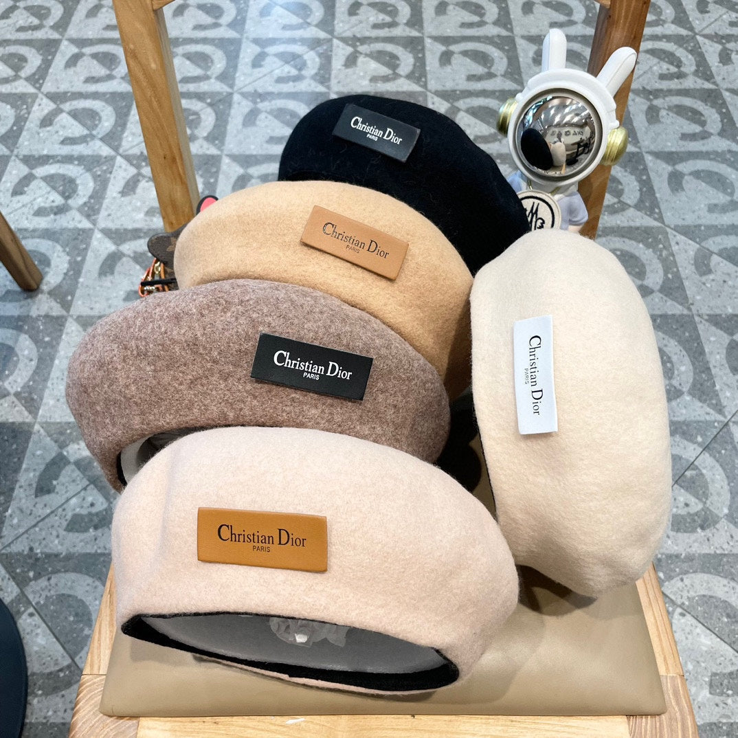 AUSTRALIAN BERET HAT IN LINEN BEIGE WOOL FELT 431715