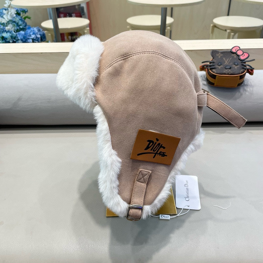 TRAPPER HAT IN KHAKI BEIGE VELVET AND RABBIT FUR 431382