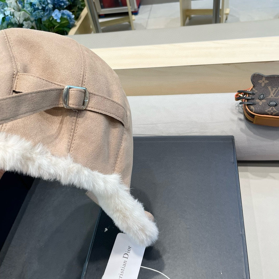 TRAPPER HAT IN KHAKI BEIGE VELVET AND RABBIT FUR 431382