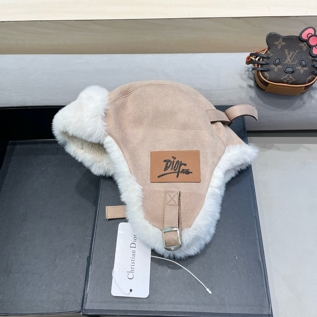 TRAPPER HAT IN KHAKI BEIGE VELVET AND RABBIT FUR 431382