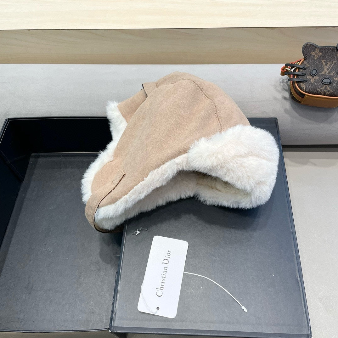 TRAPPER HAT IN KHAKI BEIGE VELVET AND RABBIT FUR 431382
