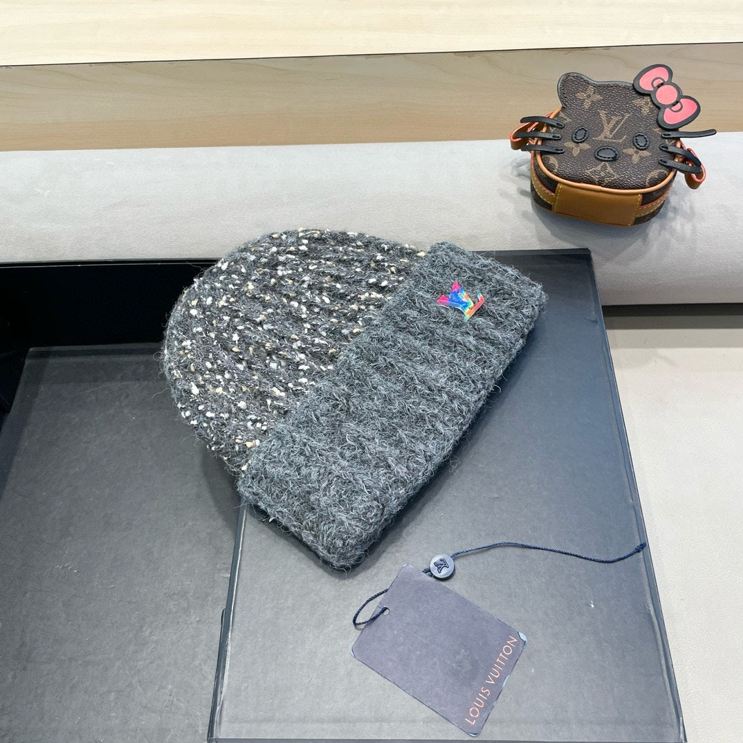 KNITTED BEANIE HAT IN GRAY WOOL 431617