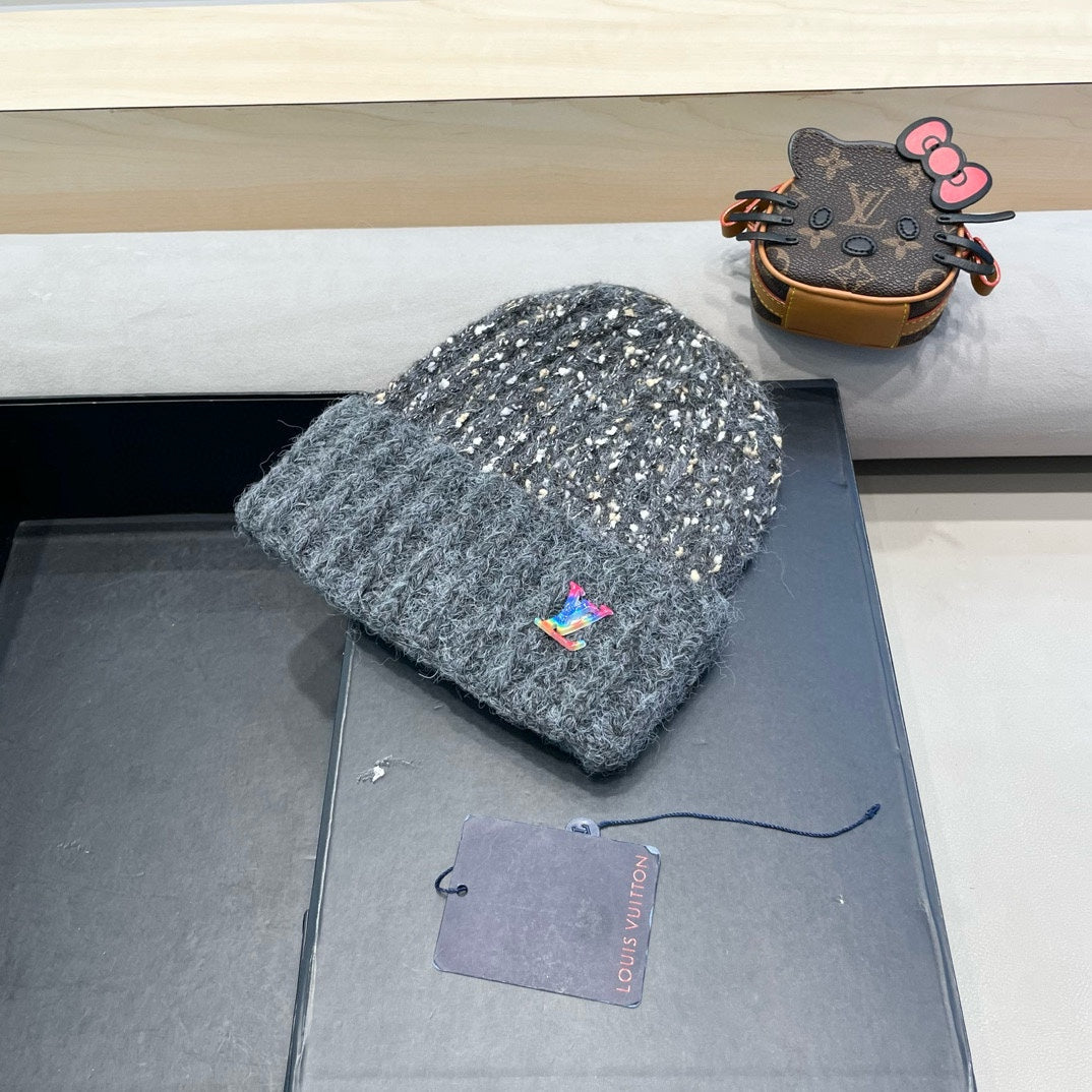 KNITTED BEANIE HAT IN GRAY WOOL 431617