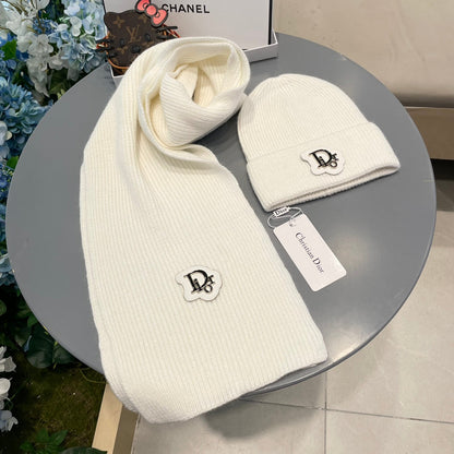 SET SCARF AND HAT IN WHITE CASHMERE WOOL 433244