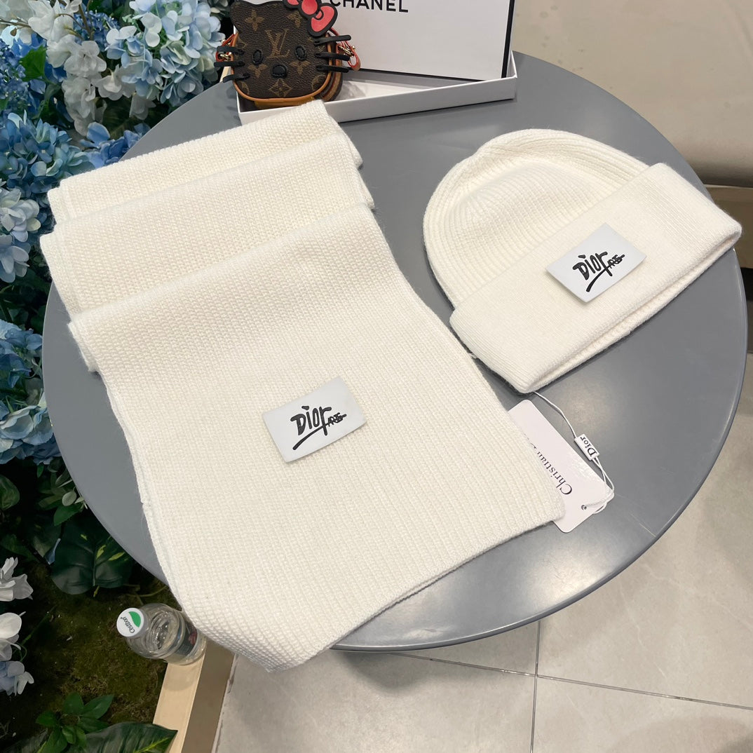 SET CLASSIC SCARF AND HAT IN WHITE RABBIT WOOL 434624