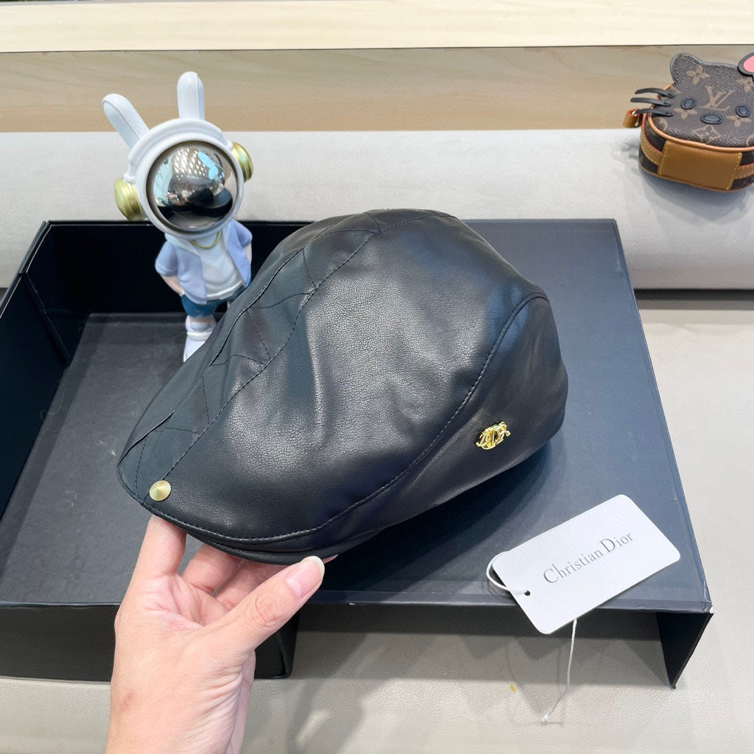 BAKER BOY HAT IN BLACK LEATHER 436766