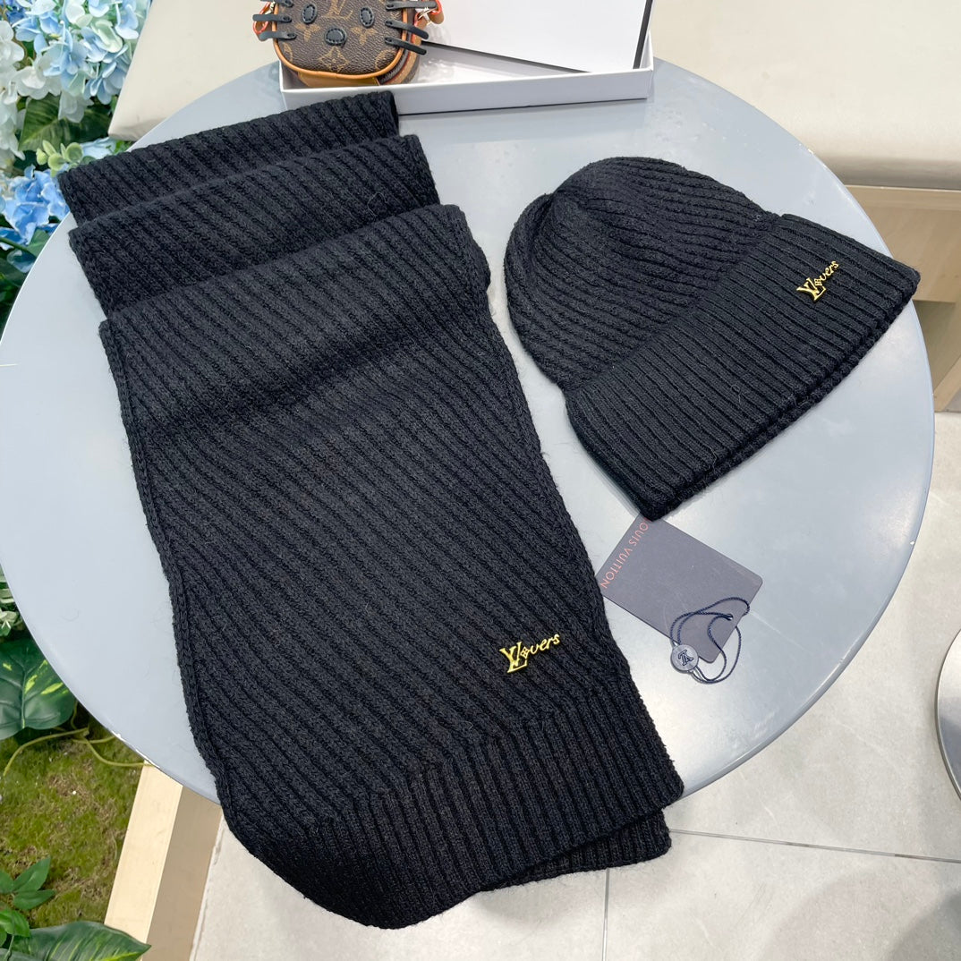 SET SCARF AND HAT IN BLACK WOOL 436222