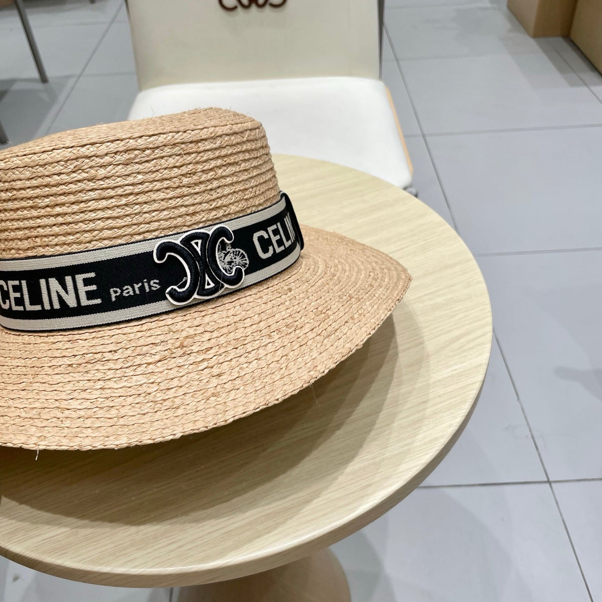 WIDE BRIM HAT MODEL 652233 IN NATURAL WOVEN STRAW
