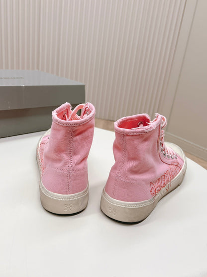HIGH-TOP SNEAKERS GRAFFITI IN PINK CANVAS