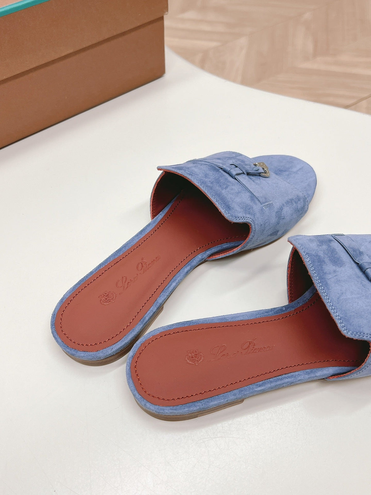 LP SUMMER CHARMS SANDALS IN AEGEAN SUEDE