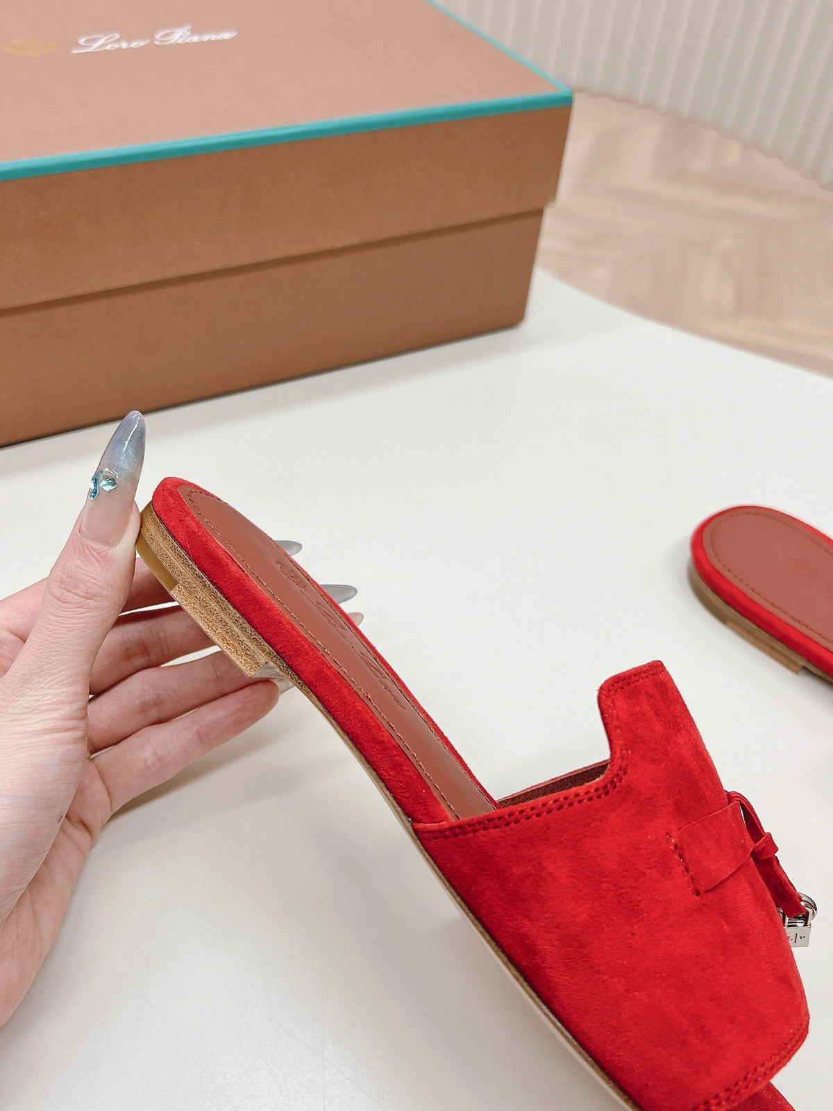 LP SUMMER CHARMS SANDALS IN CHERRY SUEDE