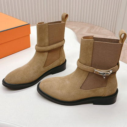 KELLY BUCKLE SHORT BOOTS IN PEANUT BROWN SUEDE