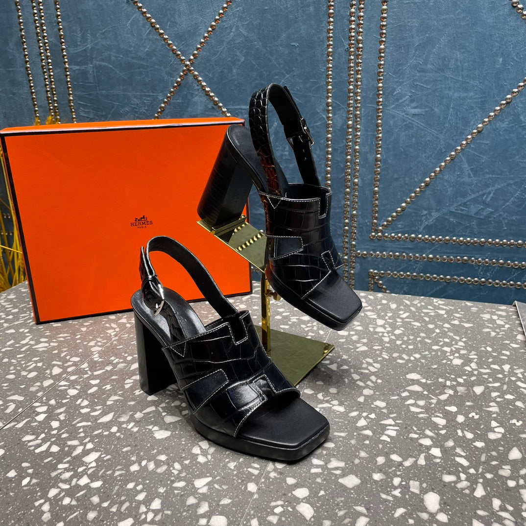 ERIS SANDAL 95 BLACK CALFSKIN