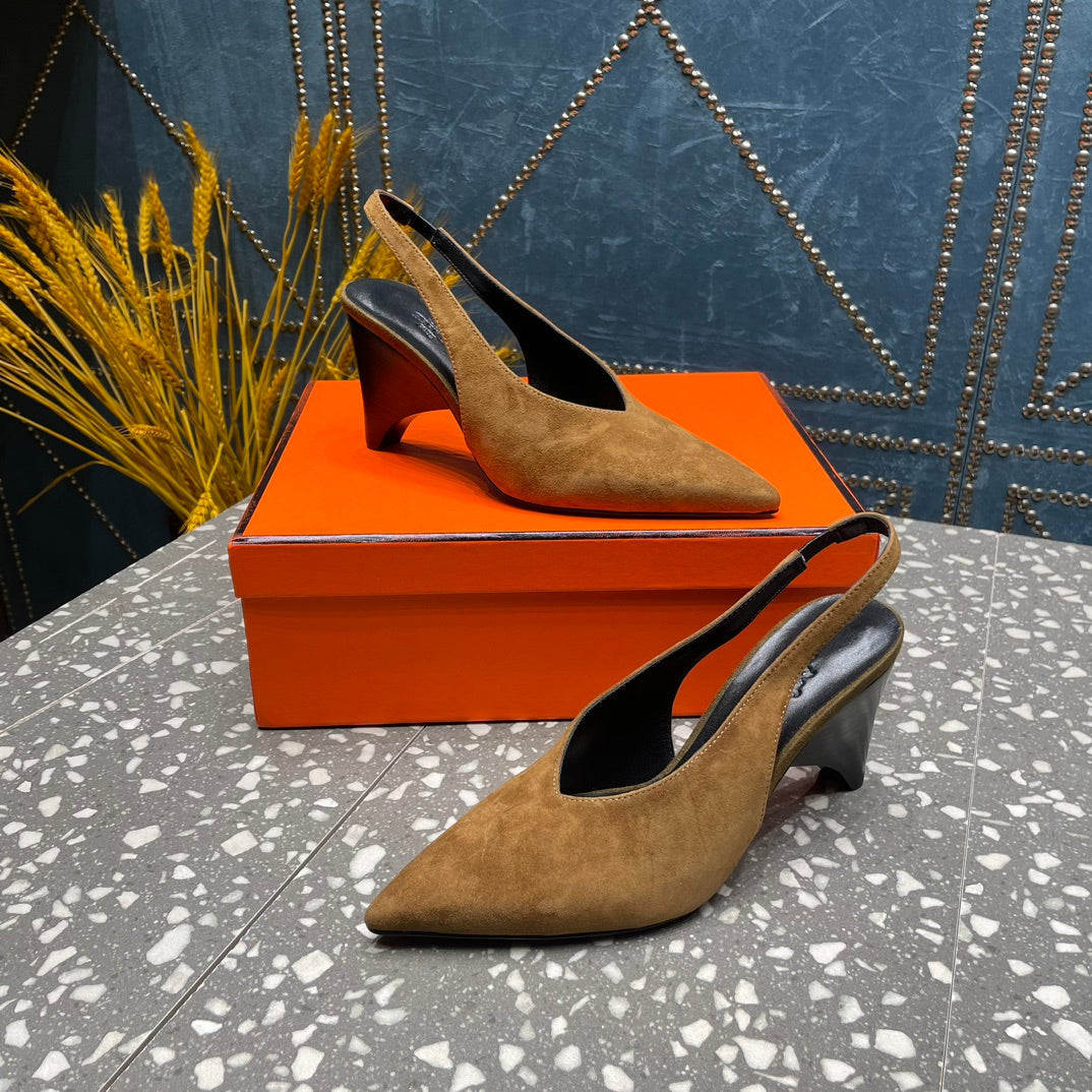 HIGH SLINGBACKS 7 CM IN CIDER BROWN SUEDE