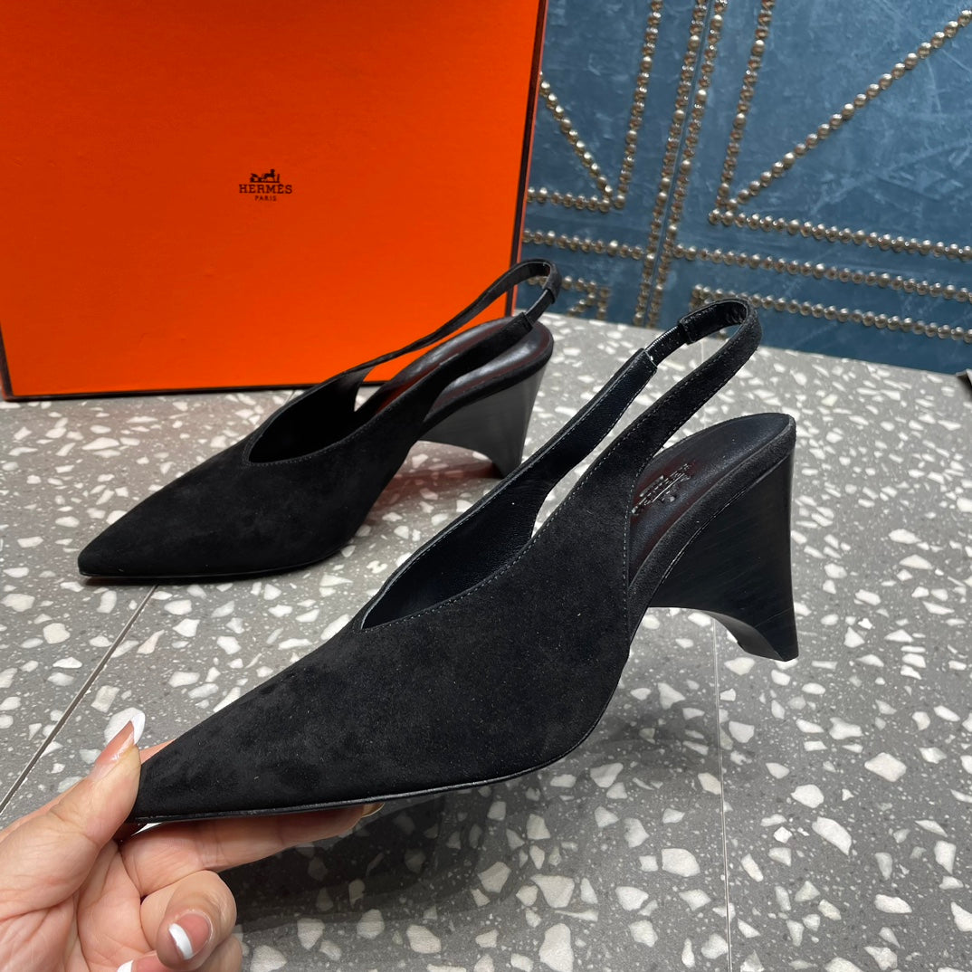 HIGH SLINGBACKS 7 CM IN BLACK SUEDE