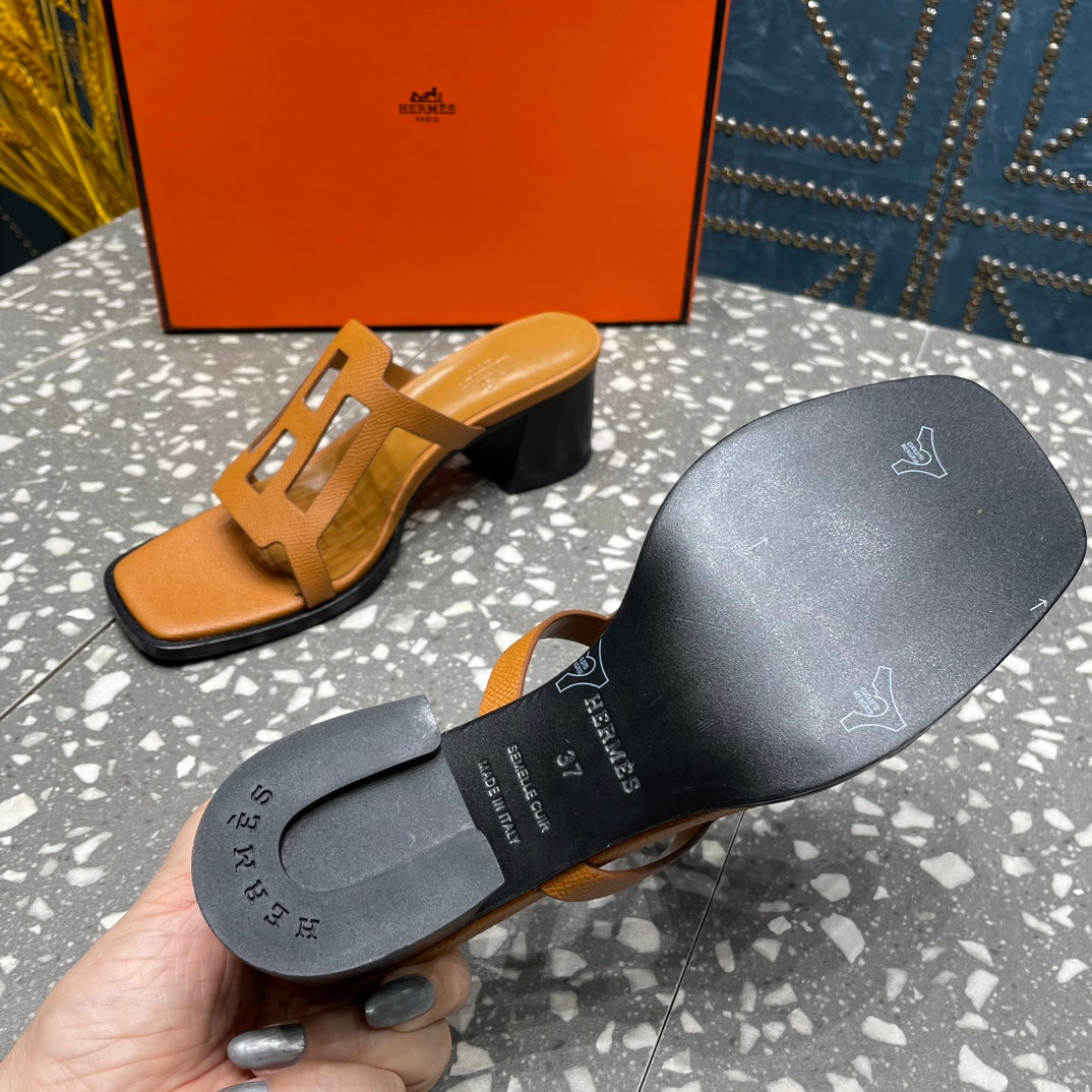 IZZY 50 MM SANDAL IN BRONZE BROWN SHEEPSKIN