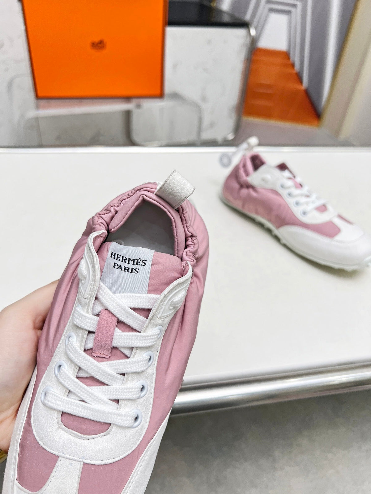 SKATEBOARD SHOES LIGHT PINK MIX WHITE SUEDE