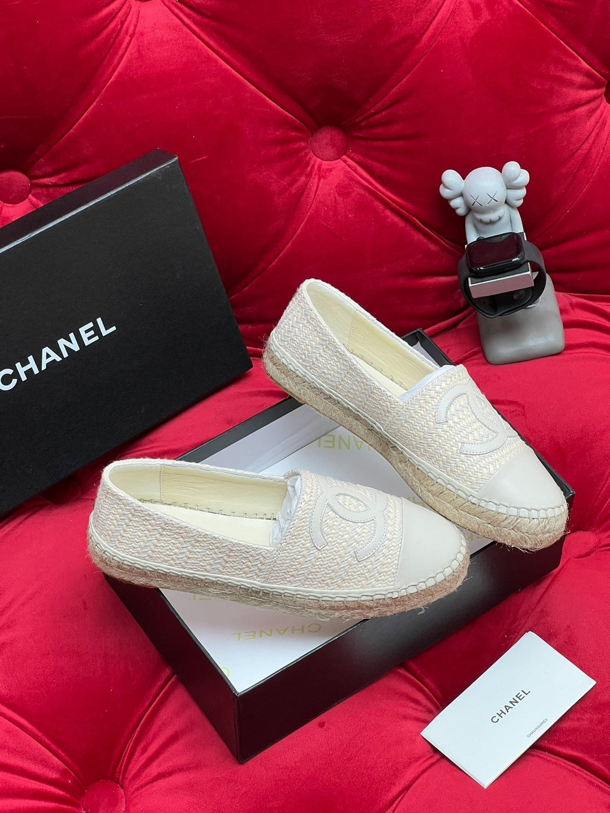WOVEN LOAFERS IN WHITE BEIGE FABRIC