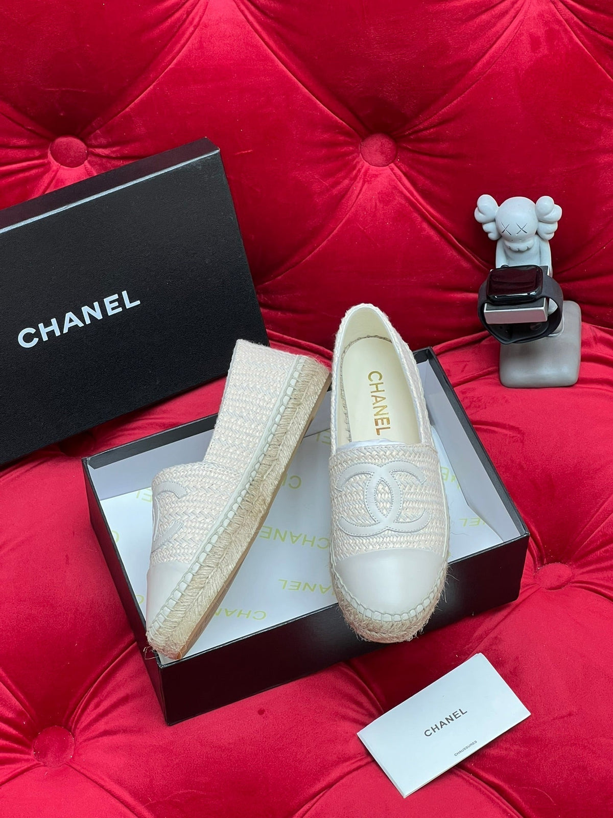 WOVEN LOAFERS IN WHITE BEIGE FABRIC
