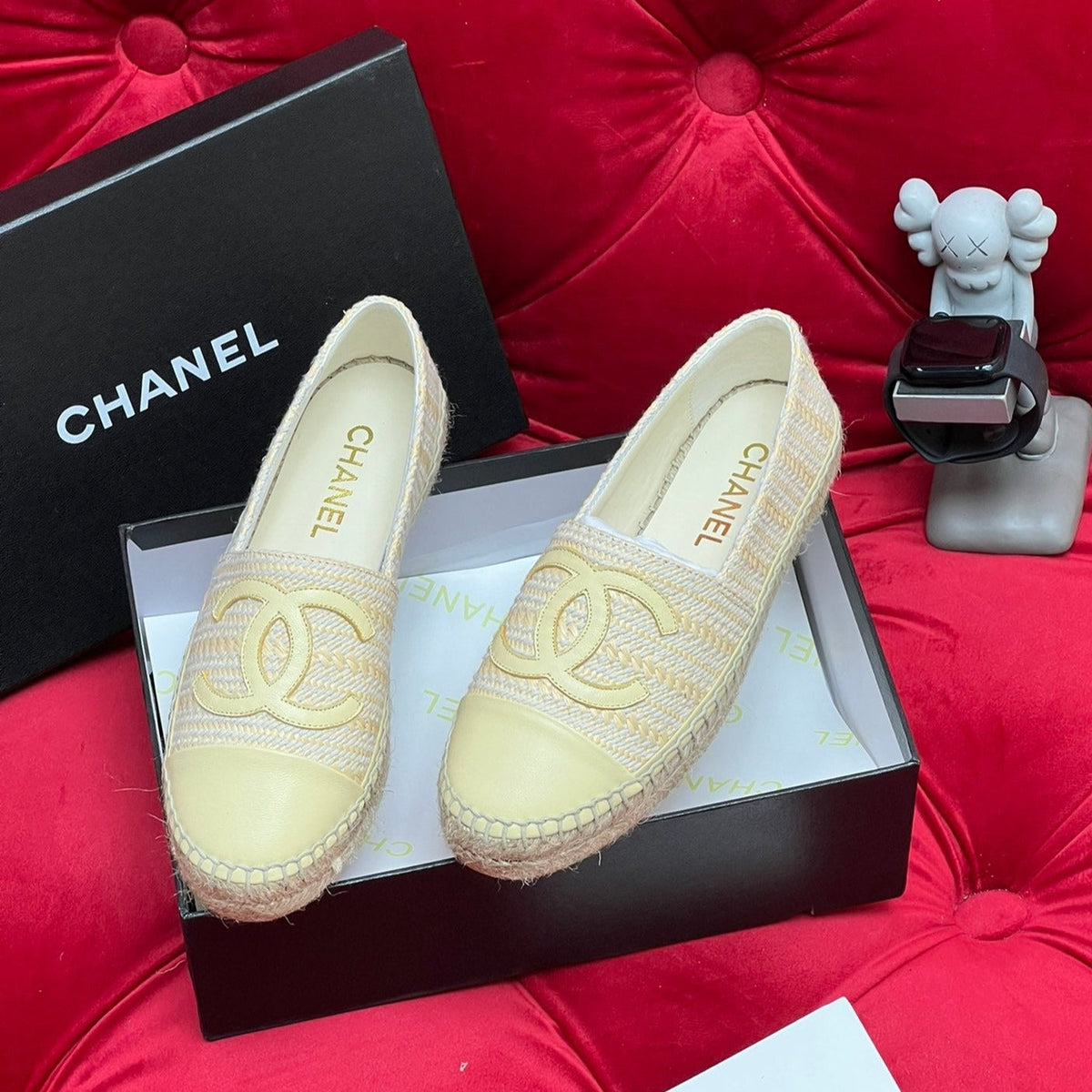 WOVEN LOAFERS IN DARK CREAM FABRIC