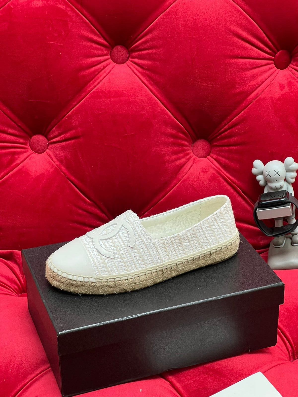 WOVEN LOAFERS IN WHITE FABRIC