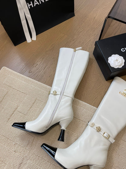 KNEE HIGH BOOTS IN WHITE MIX BLACK CALFSKIN