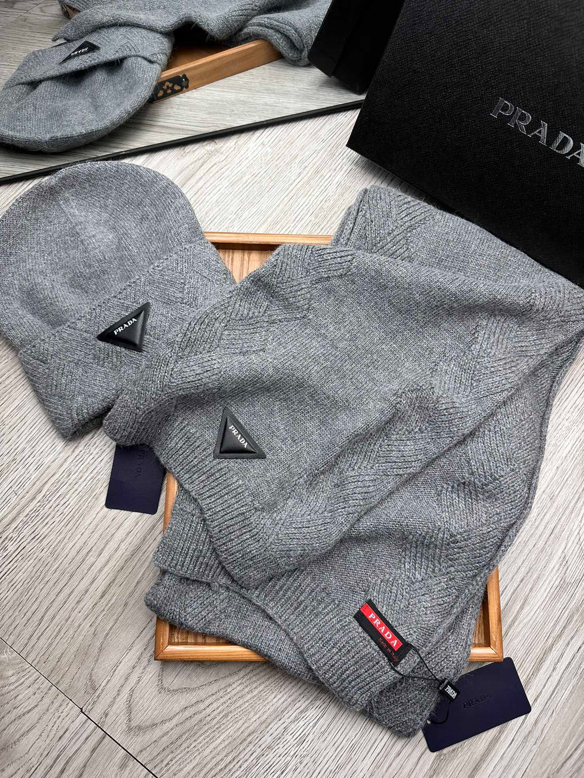 SET SCARF AND HAT IN RHINO GRAY WOOL AND RABBIT FUR 397407