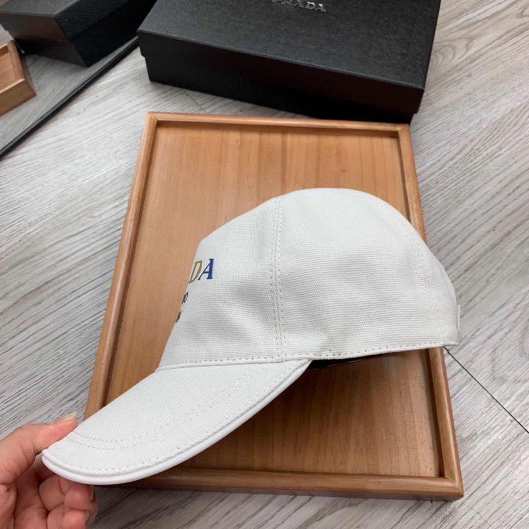 BASEBALL HAT IN WHITE FABRIC 269984
