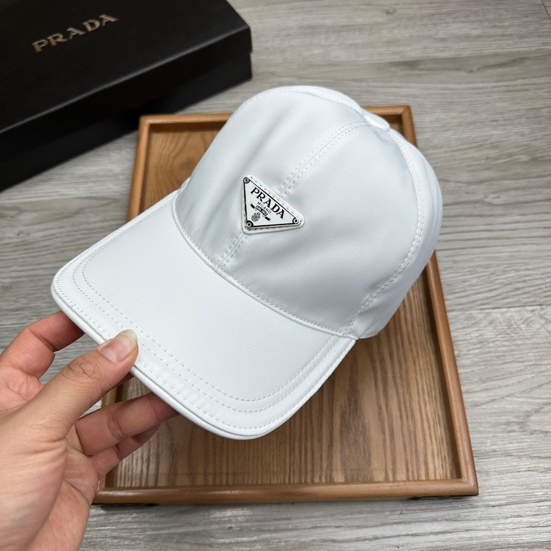 BASEBALL HAT IN WHITE RE-NYLON 214511