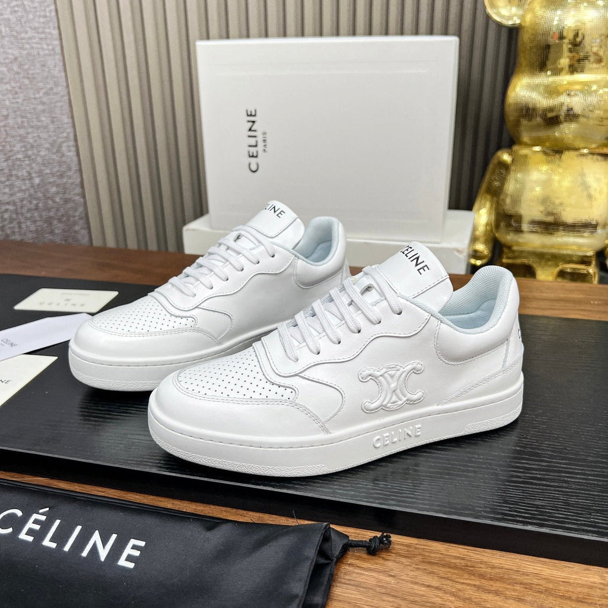 SNEAKER WITH TRIOMPHE IN WHITE CALFSKIN