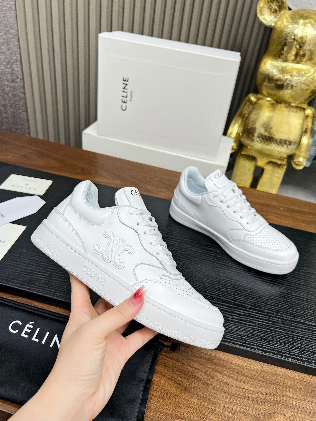 SNEAKER WITH TRIOMPHE IN WHITE CALFSKIN