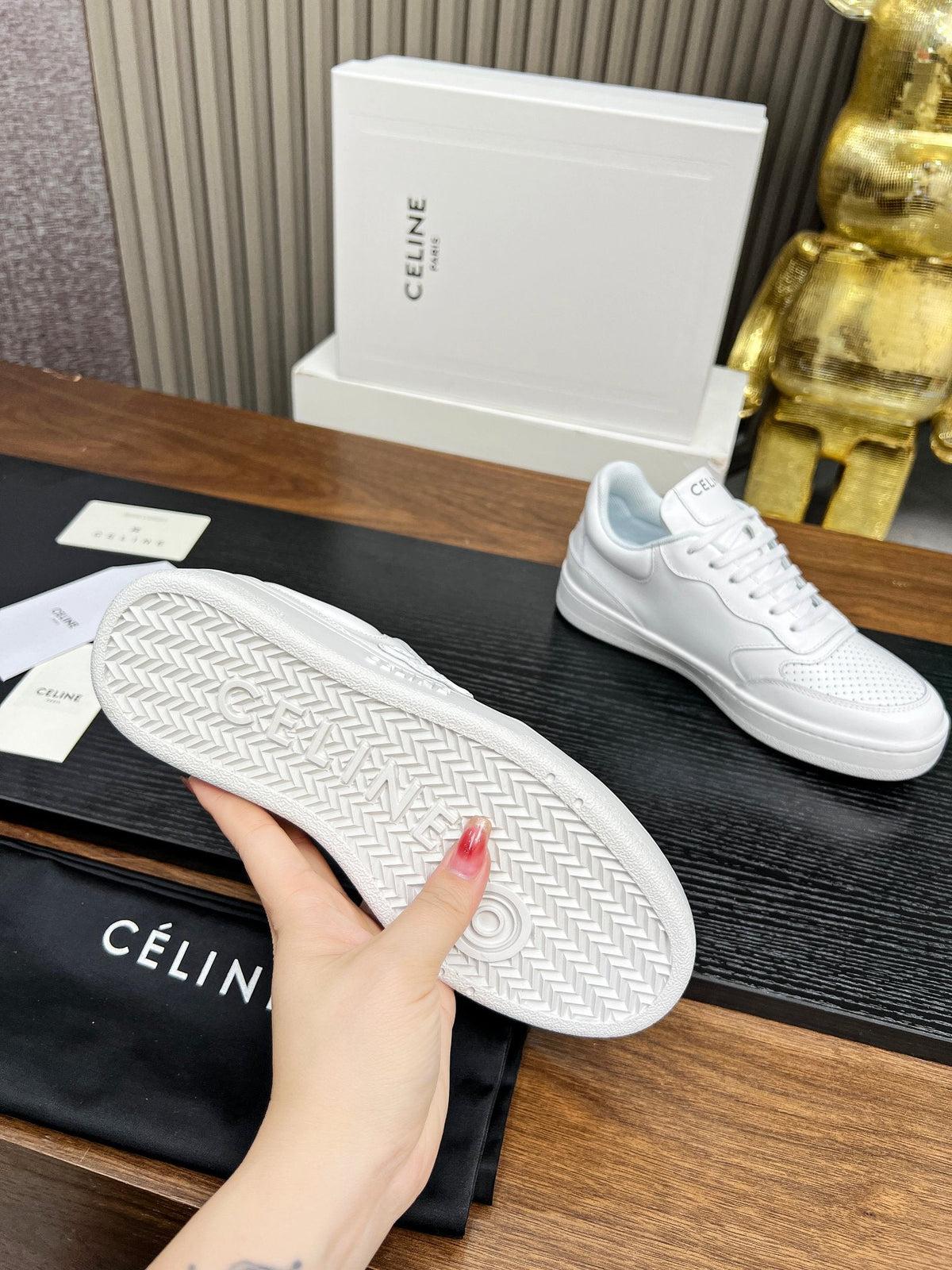 SNEAKER WITH TRIOMPHE IN WHITE CALFSKIN