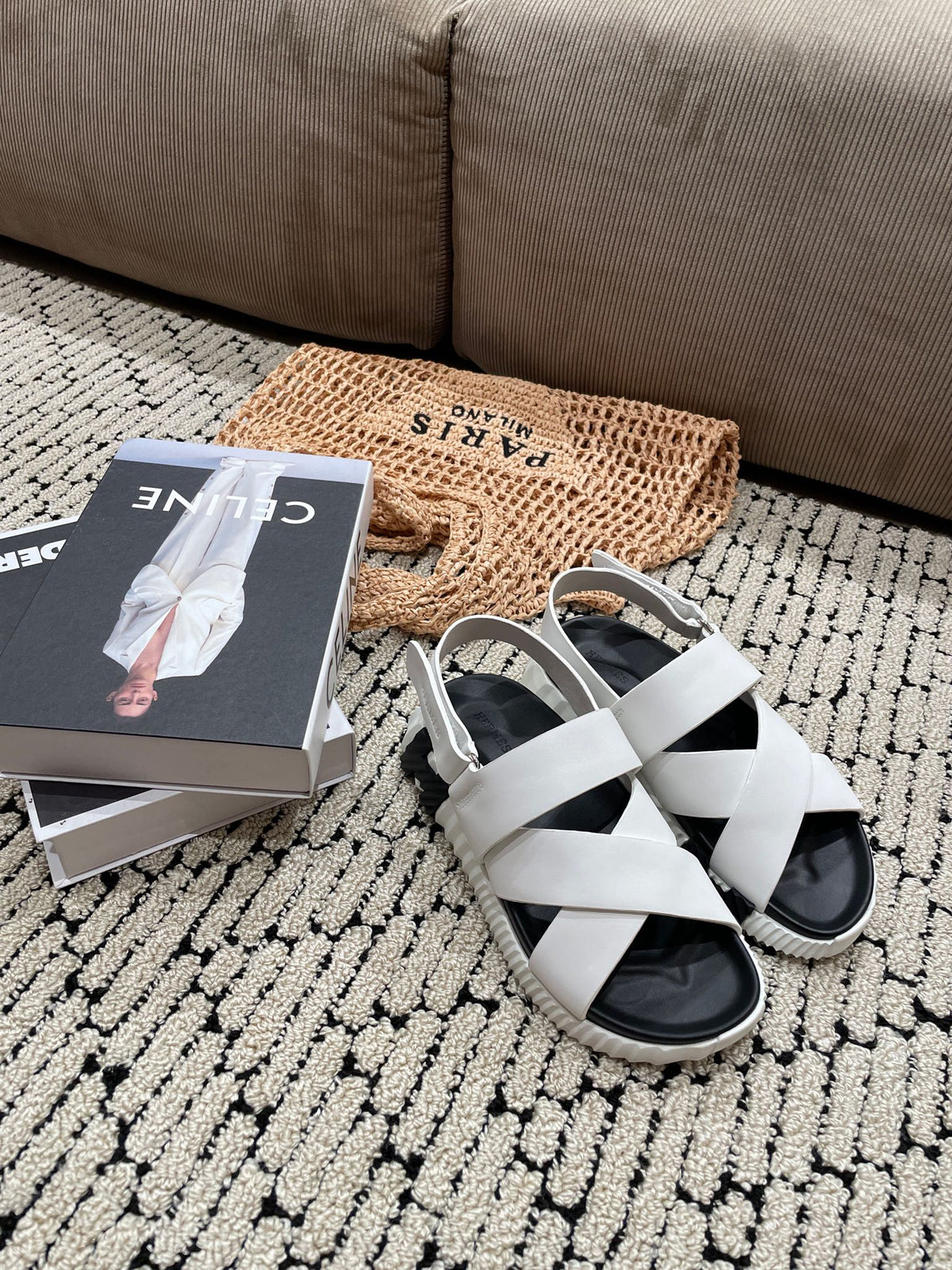 ELECTRIC SANDAL BLACK MIX CREAMY WHITE CALFSKIN