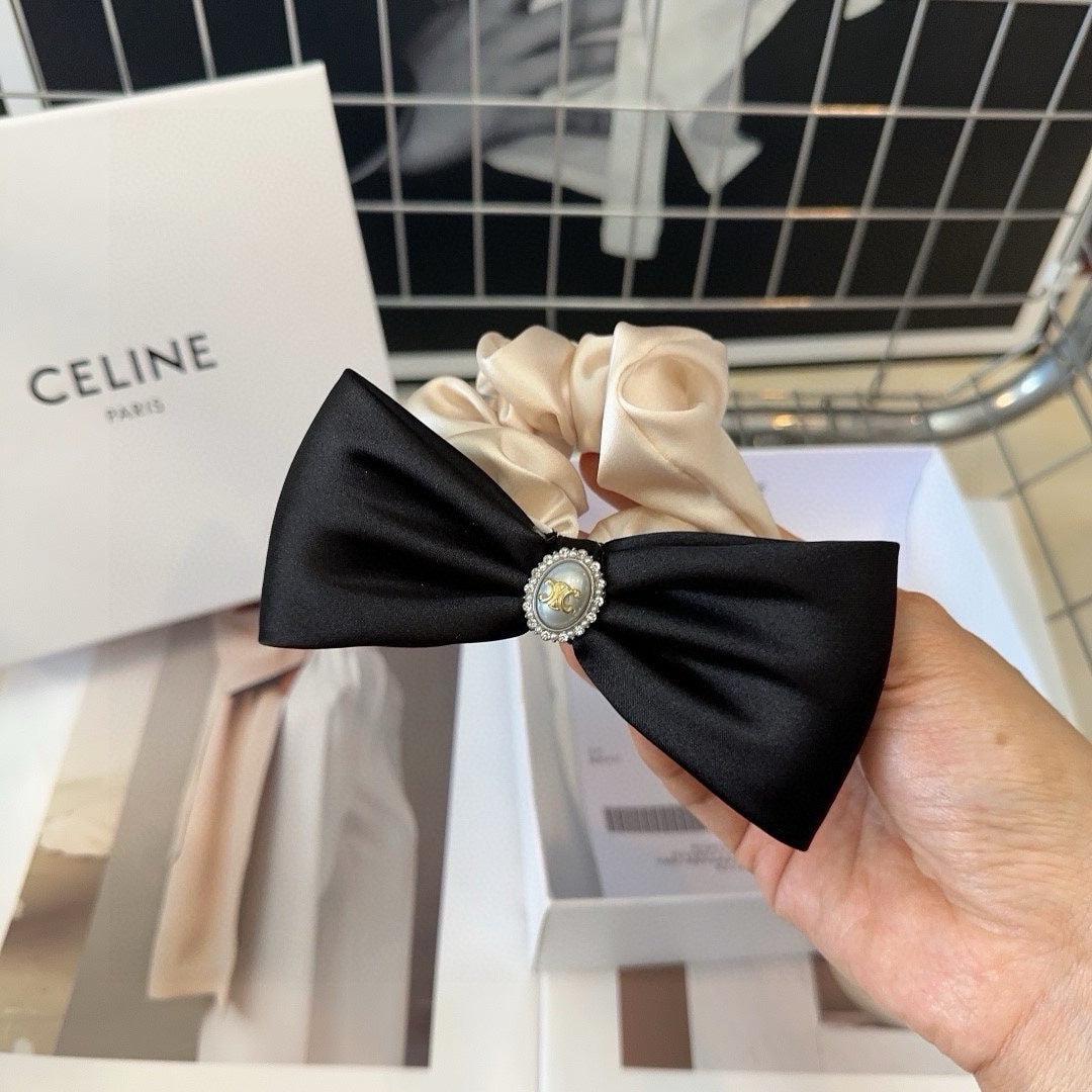 WHITE MIX BLACK SILK SCRUNCHIE 410891
