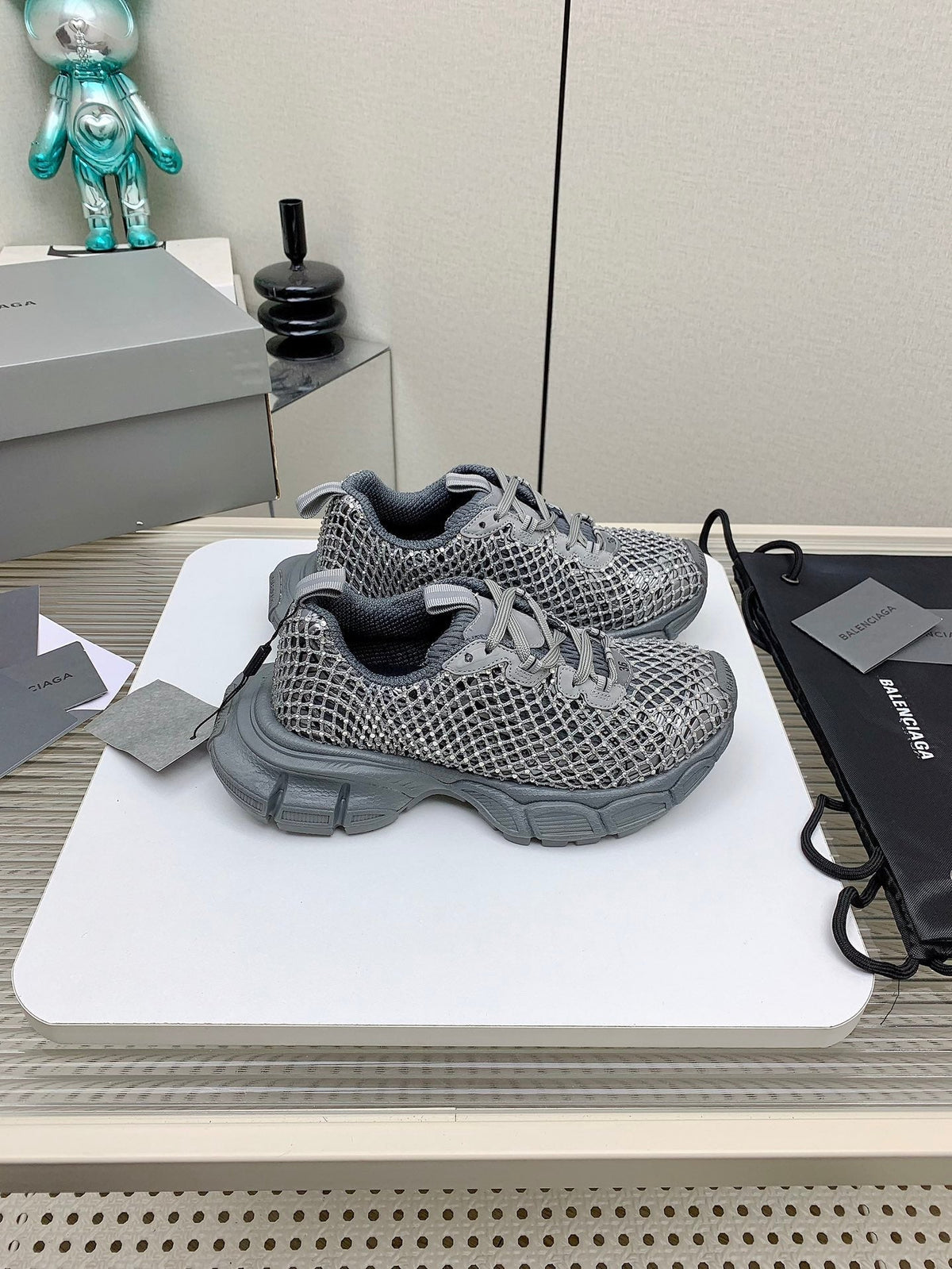 XL FISHNET SNEAKER IN GRAY MESH, POLYURETHANE, POLYESTER WITH RHINESTONES