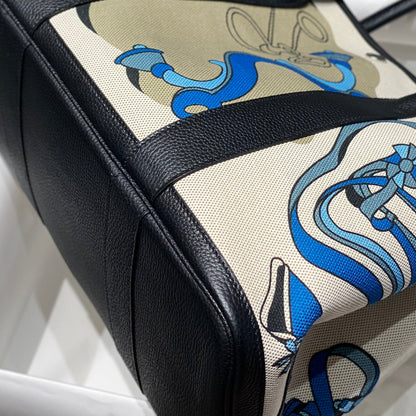 GARDEN PARTY 36 IN BLUE IVORY TOILE H CANVAS BLACK CALFSKIN EQUESTRIAN HARNESS PRINT