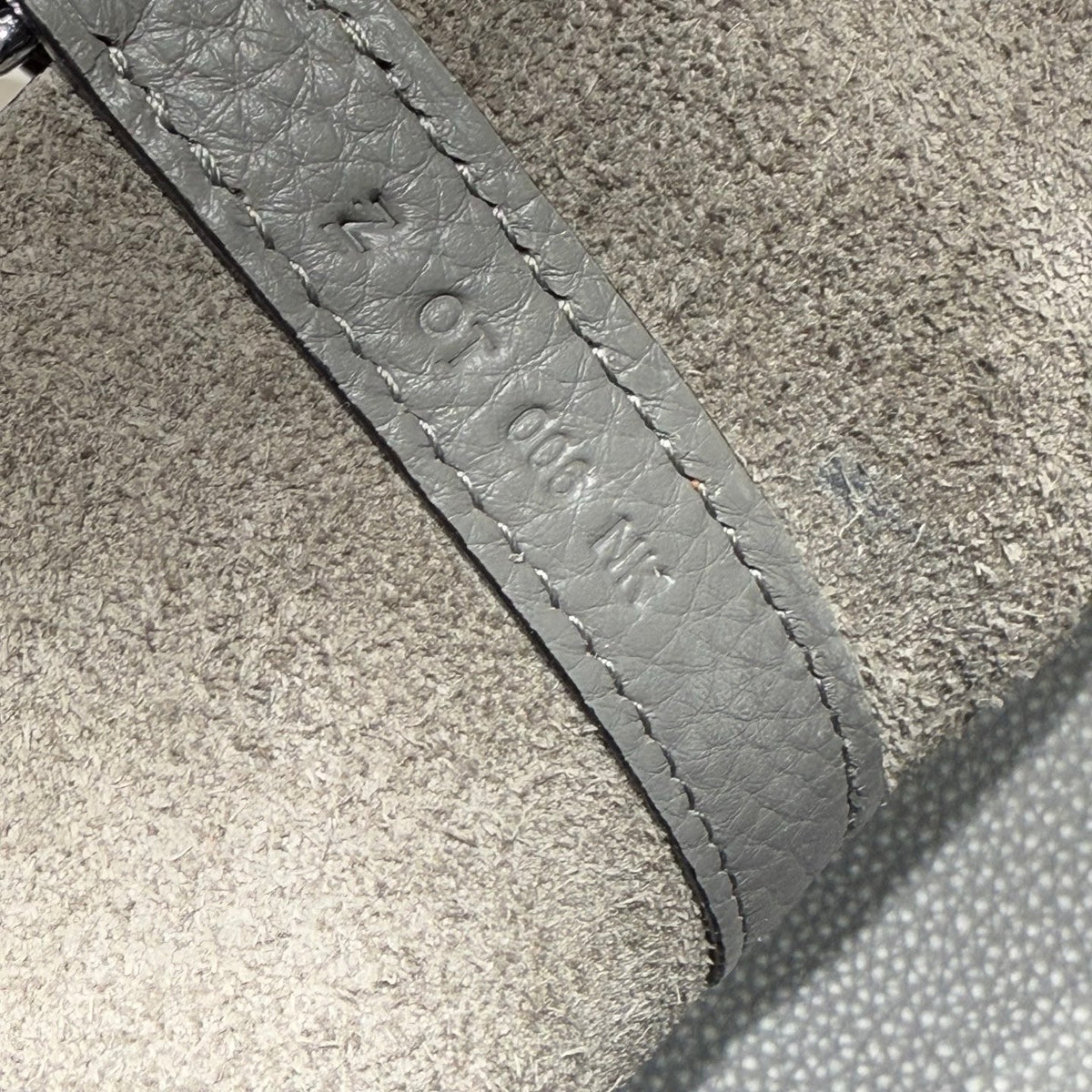 PICOTIN LOCK 22 IN GREY ETAIN CALFSKIN SILVER HARDWARE