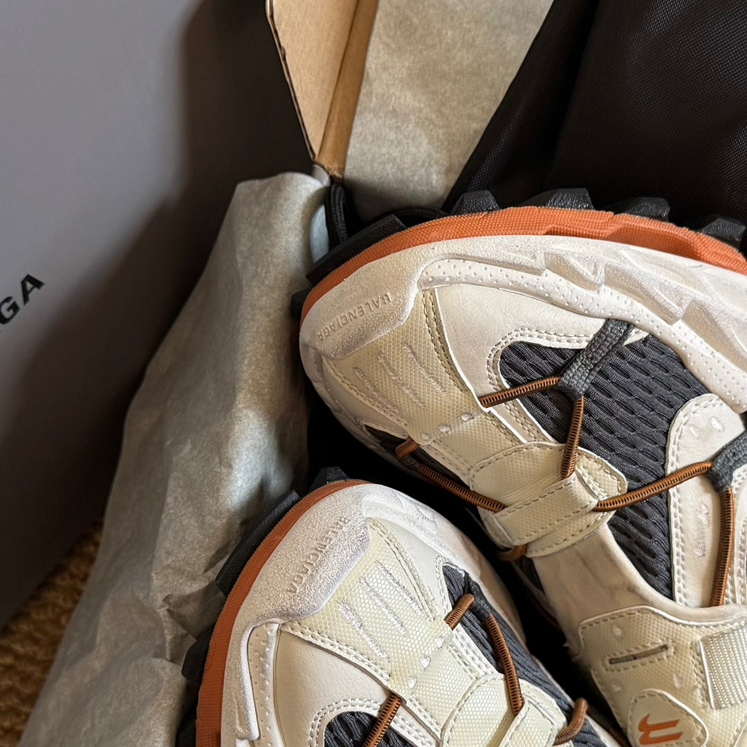 HIKE SNEAKER IN BEIGE AND ORANGE MESH, POLYURETHANE AND POLYESTER