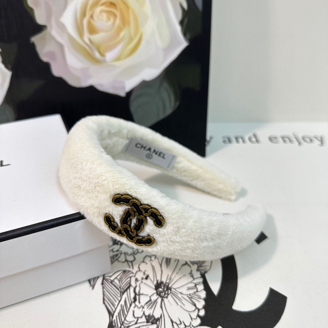 WHITE SHEARLING HEADBAND 151384
