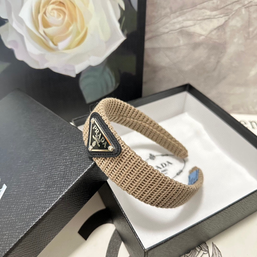 HAIRBAND IN DESERT BROWN KNITTED WOOL 381466