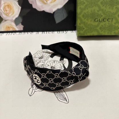 HEADBAND IN BLACK MIX BEIGE MONOGRAM SILK 423618