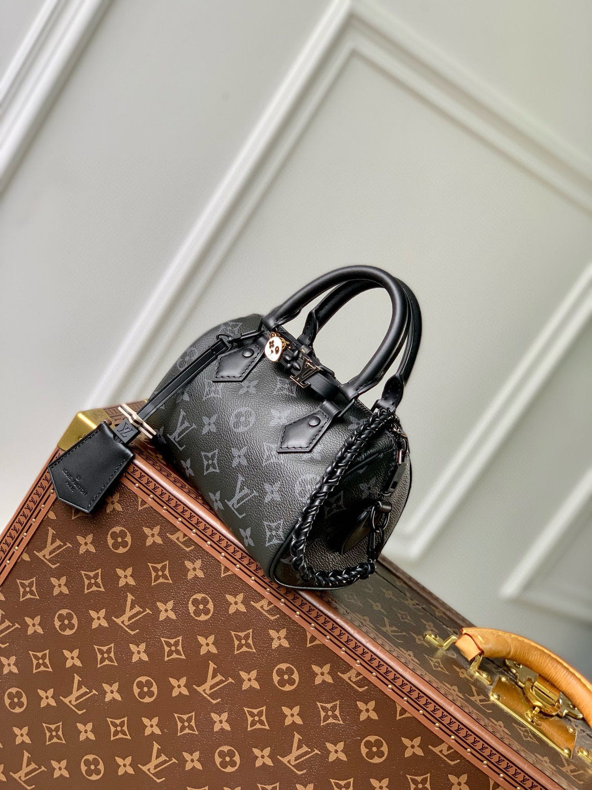 SPEEDY BAG 18 IN BLACK MONOGRAM COATED CANVAS BLACK HARDWARE