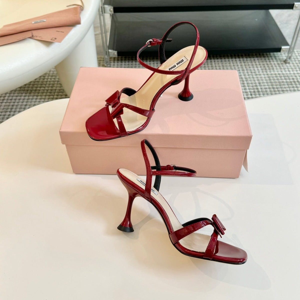 High Heels With Bows Crimson Color Glossy Leather