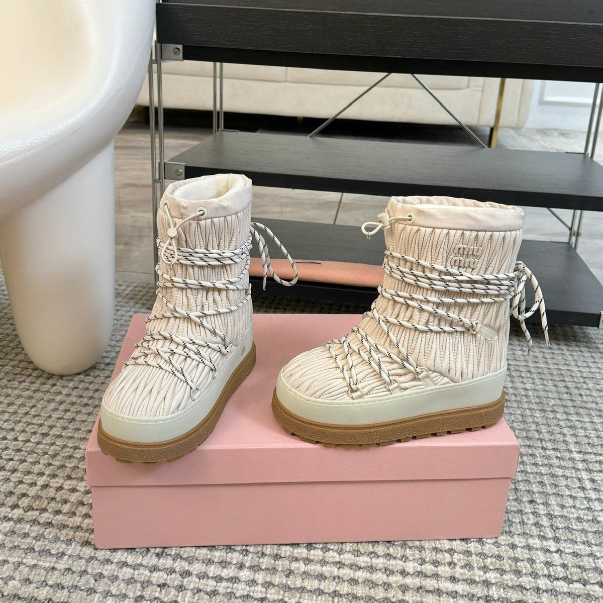 SNOW ANKLE BOOTS IN COSMIC LATTE WRINKLED NYLON