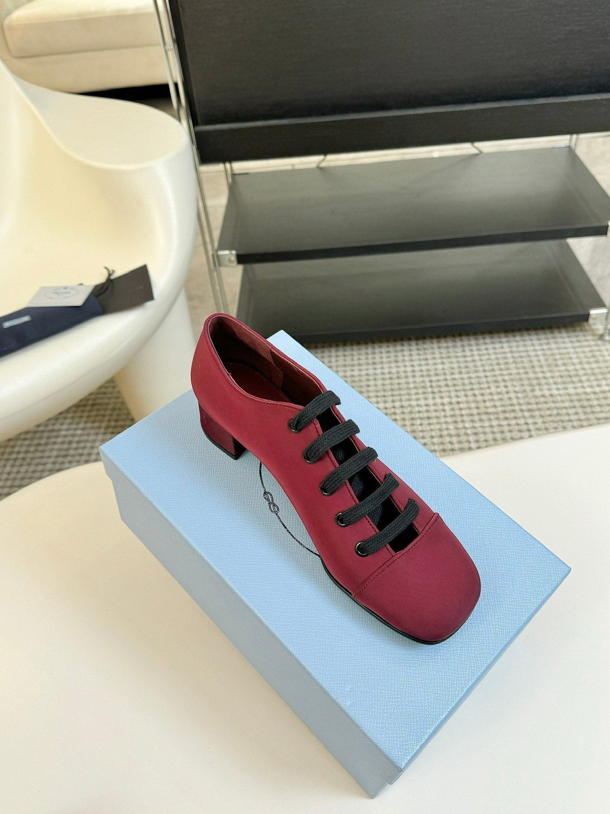 LACE-UP HIGH SHOES IN VERMILLION RED CANVAS