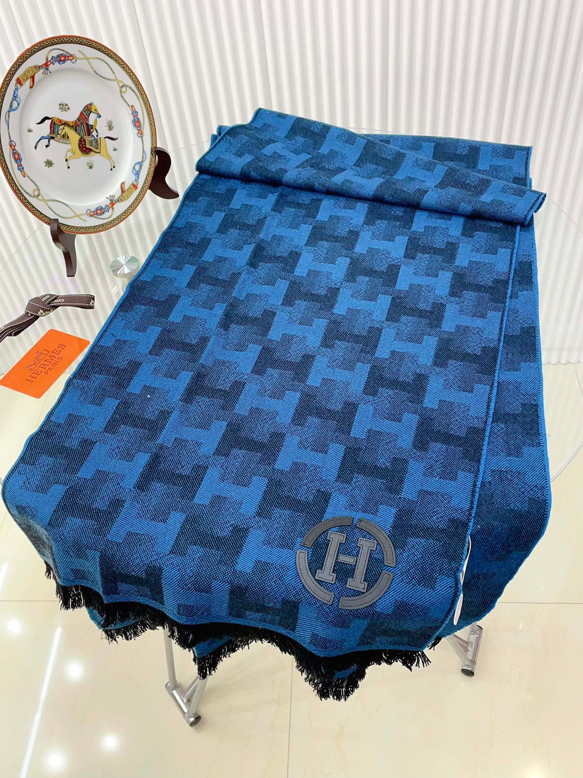 SCARF 200 CM IN COBALT BLUE MONOGRAM CASHMERE