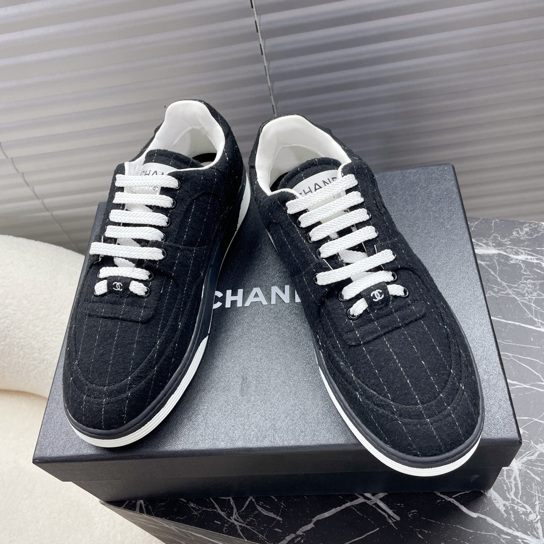 TRAINER SHOES IN BLACK WOOL FABRIC